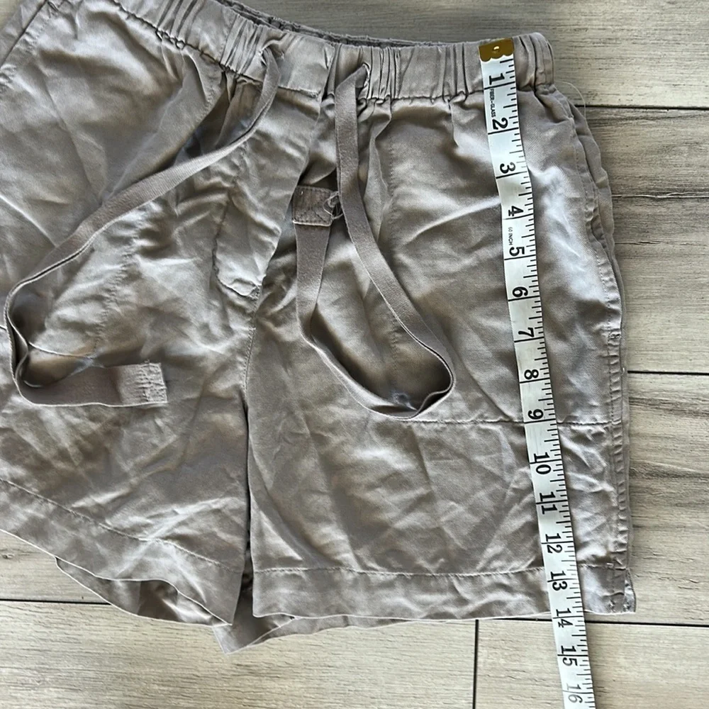 Wilfred Free size XXS linen cotton blend shorts